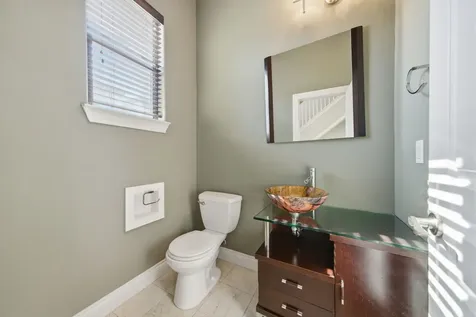 5525 Kiam Street C Houston TX 77007