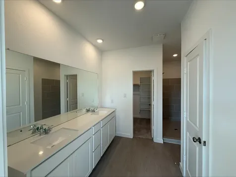 3044 Waterwood Pass Drive Katy TX 77493