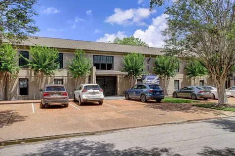 1410 Hyde Park Boulevard 105 Houston TX 77006