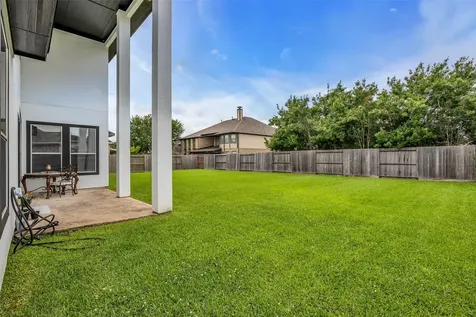 3314 Sussex Way Friendswood TX 77546