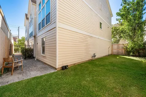 2924 Crawford Street Houston TX 77004