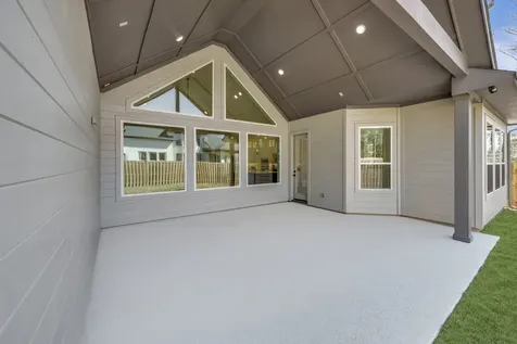 41818 Hubbard Street Montgomery TX 77316