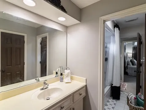 14706 Sandy Creek Drive Houston TX 77070