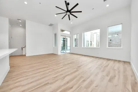 3409 Hutchins Street Houston TX 77004