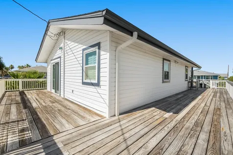 3730 Concho Key Galveston TX 77554