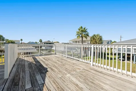 3730 Concho Key Galveston TX 77554