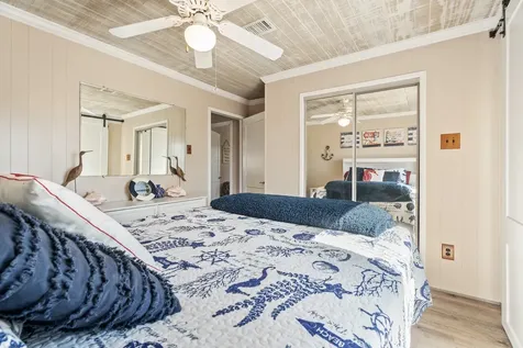 3730 Concho Key Galveston TX 77554
