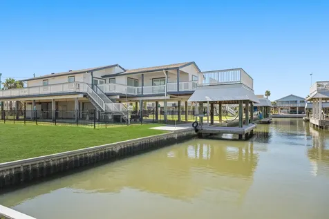 3730 Concho Key Galveston TX 77554
