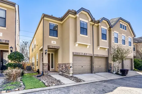 2911 Royal Oaks Grove Houston TX 77082