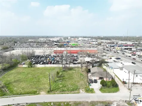 710 Marcella Street Houston TX 77091