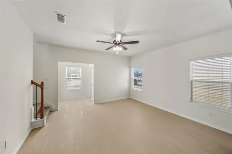 712 W Dallas Street Conroe TX 77301