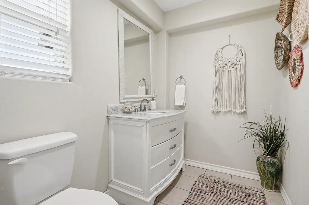 1306 S Magnolia Street Rockport TX 78382