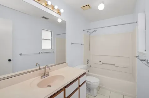 17050 Clan Macintosh Drive Houston TX 77084