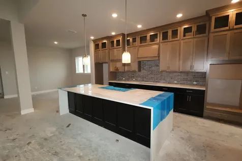 9006 Limestone Mill Way Iowa Colony TX 77578