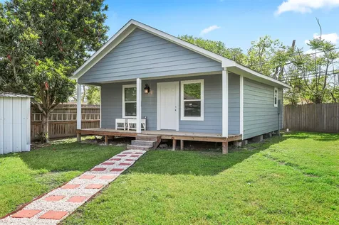 5711 Bridlington Street Houston TX 77085