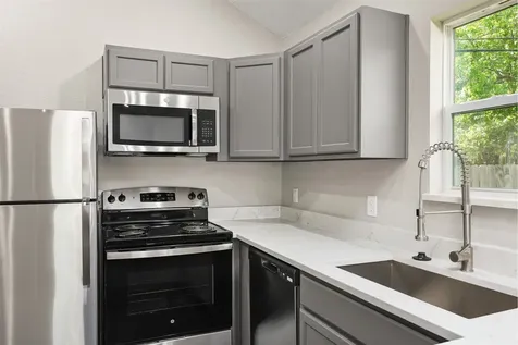 5711 Bridlington Street Houston TX 77085