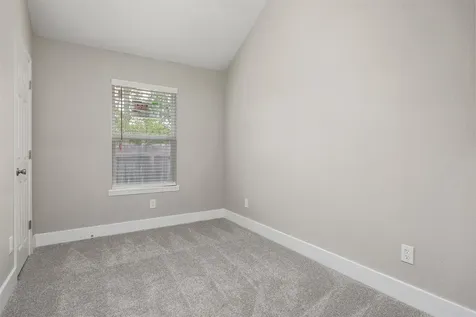 5711 Bridlington Street Houston TX 77085