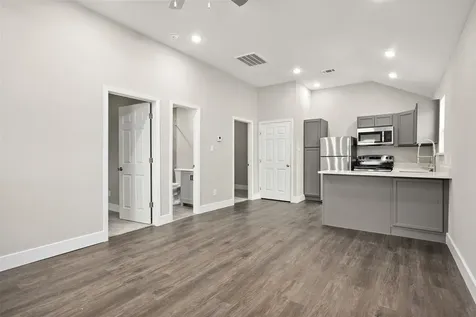 5711 Bridlington Street Houston TX 77085