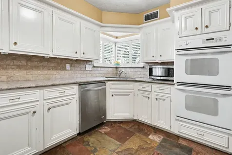 12415 Ella Lee Lane Houston TX 77077