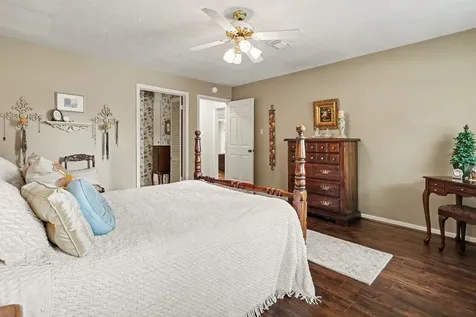 12415 Ella Lee Lane Houston TX 77077