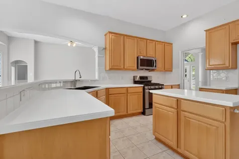 4323 Young Street Pasadena TX 77504