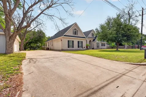 4323 Young Street Pasadena TX 77504