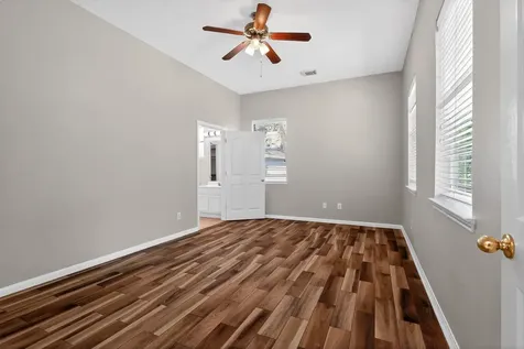 4323 Young Street Pasadena TX 77504