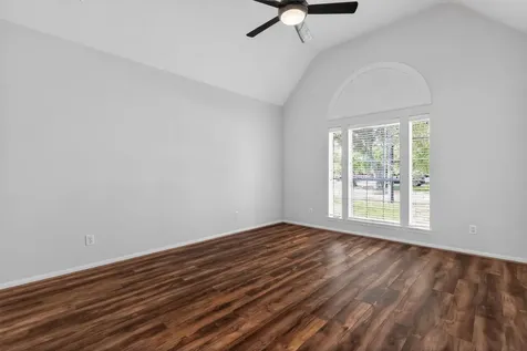 4323 Young Street Pasadena TX 77504