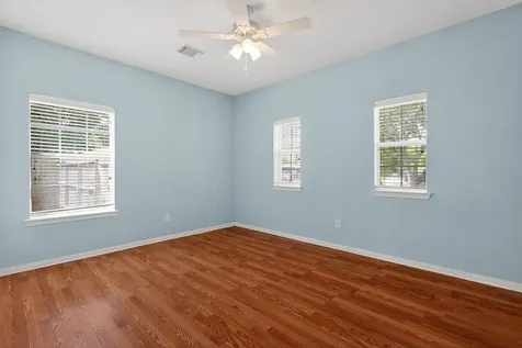 4323 Young Street Pasadena TX 77504