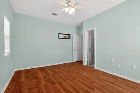 4323 Young Street Pasadena TX 77504