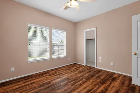 4323 Young Street Pasadena TX 77504