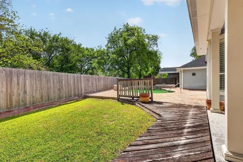 4323 Young Street Pasadena TX 77504