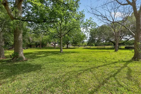 4323 Young Street Pasadena TX 77504