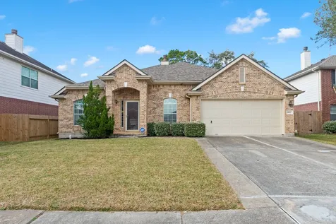 4902 Quiet Canyon Drive Friendswood TX 77546
