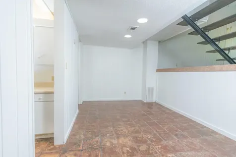 30 Lakeway Street Conroe TX 77304