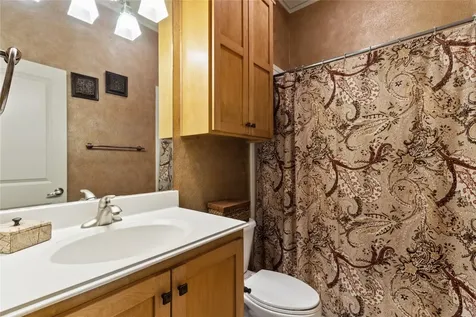 55 Canyon Oak Court Lake Jackson TX 77566