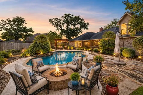 55 Canyon Oak Court Lake Jackson TX 77566