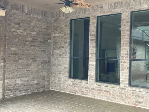 55 Canyon Oak Court Lake Jackson TX 77566