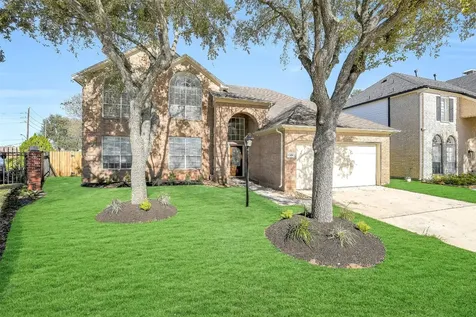 12426 Shadowpoint Drive Houston TX 77082