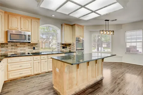 1103 Glendale Drive Sugar Land TX 77479
