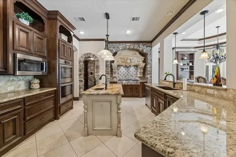 7602 Kings River Lane Kingwood TX 77346