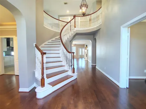 5515 Dawnington Place Sugar Land TX 77479