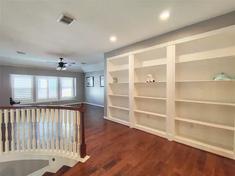 5515 Dawnington Place Sugar Land TX 77479