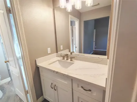5515 Dawnington Place Sugar Land TX 77479