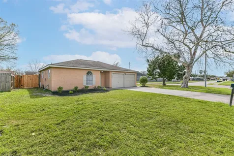 521 29th Avenue N Texas City TX 77590