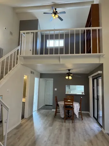 3130 Walnut Bend Ln Lane 424 Houston TX 77042