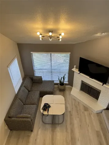 3130 Walnut Bend Ln Lane 424 Houston TX 77042