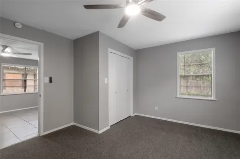 700 Gray Street 2 Huntsville TX 77320