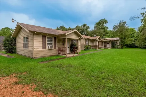 700 Gray Street 2 Huntsville TX 77320