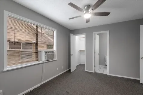 700 Gray Street 2 Huntsville TX 77320